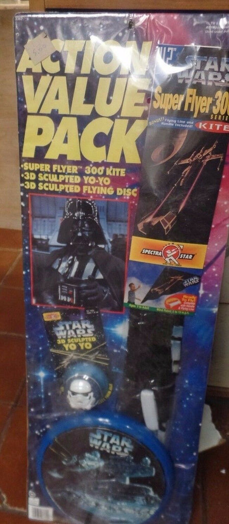 Action Value Pack Star Wars Super Flyer 300 Series with Bonus Kite
