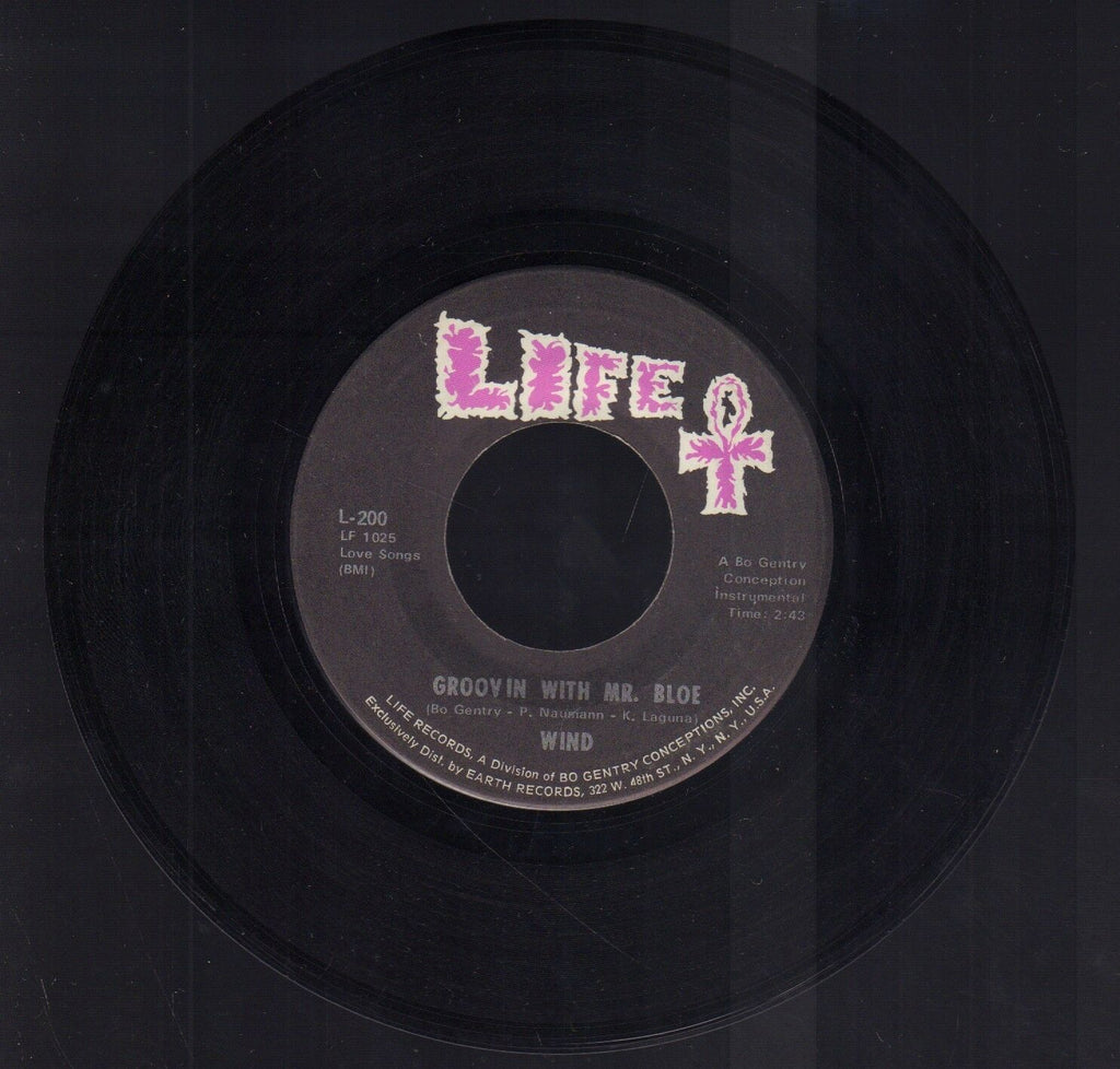 WIND Groovin with Mr. Bloe Make Believe Life Records 45 RPM Vinyl 45AME