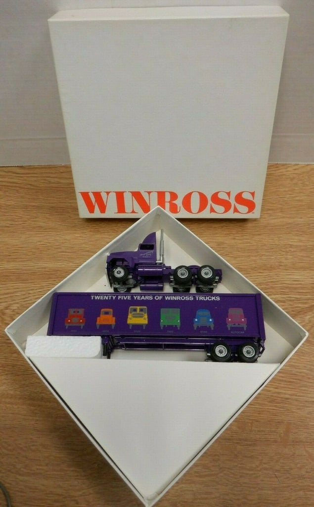 Winross 1991 25 Years Hospitality Day Semi Truck and Trailer 1:64 110419DBT6