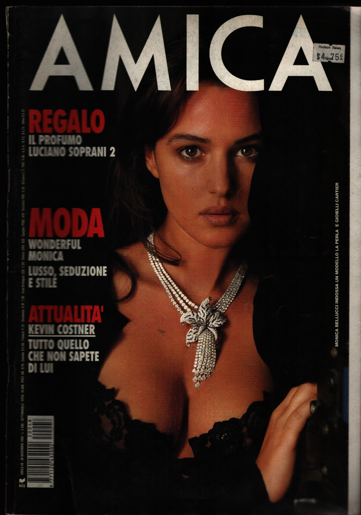 Amica Italian Fashion Magazine November 30 1992 Monica Bellucci 021121ame2