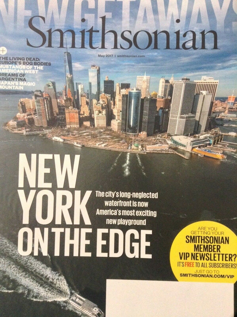 Smithsonian Magazine New York On The Edge May 2017 120818nonrh