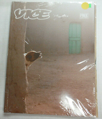 Vice Magazine The Barking Dog Issue Vol.18 No.1 051315R