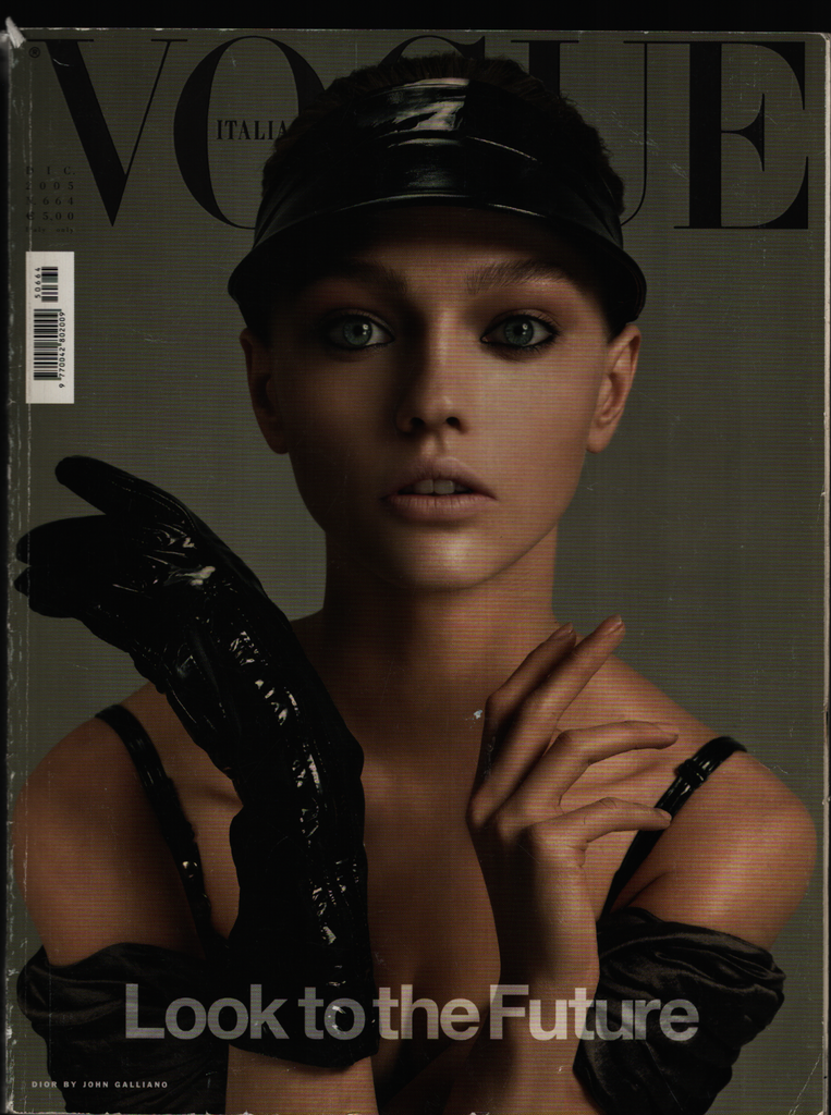 Vogue Italia Fashion Magazine December 2005 Steven Meisel Tim Walker021121ame