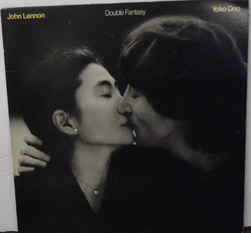 John Lennon & Yoko Ono Double Fantasy vinyl GHS2001 092318LLE
