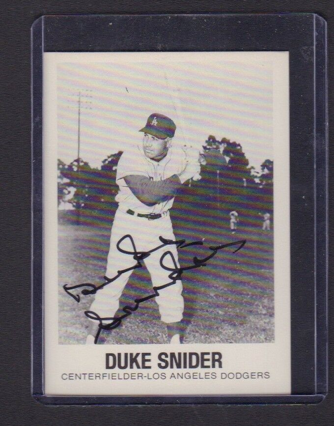 Duke Snider 1977 TCMA Renata Galasso #24 Autographed Signed w/COA jh56