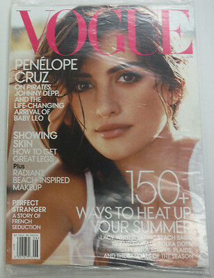 Vogue Magazine Penelope Cruz & Ways To Heat Up June 2011 NO ML 070315R