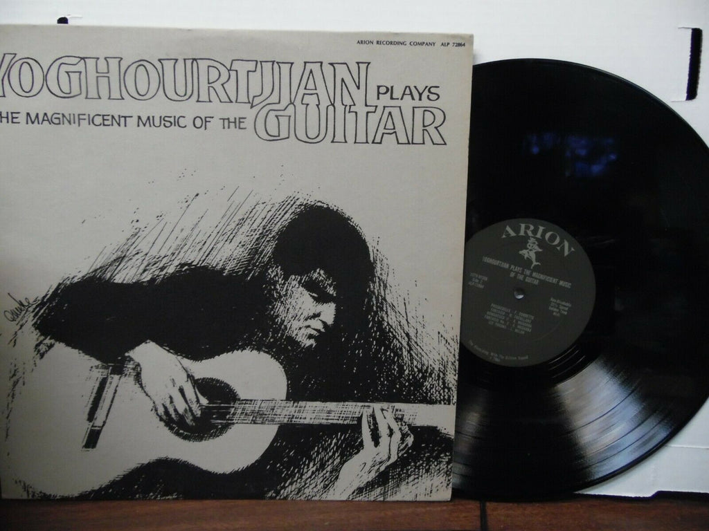 Yoghourtjian plays the magnificent music of the guitar ALP72864 arion 120319tser