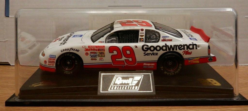 GM Goodwrench Service Plus Chevrolet Monte Carlo Kevin Harvick 1:24 102919DBT