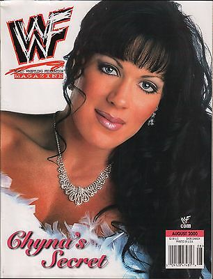 WWF Magazine August 2000 Chyna EX 121015DBE
