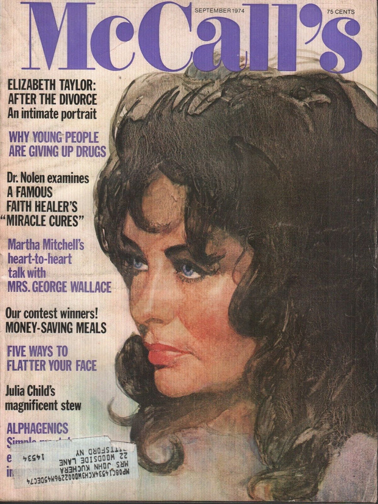 McCall's September 1974 Elizabeth Taylor Martha Mitchell Julia Child 012819AME