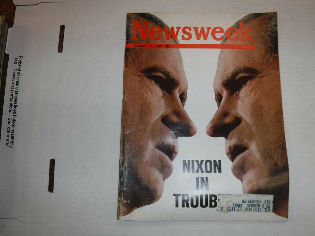 Newsweek Magazine Richard Nixon In Trouble October 1969 VINTAGE 093016R