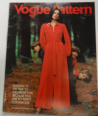 Vogue Pattern Magazine Holiday '71 Because You Can January 1972 081315R
