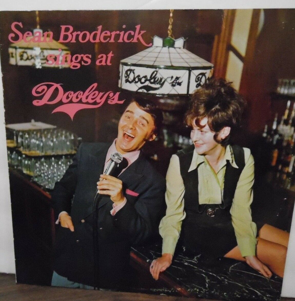 Sean Broderick sings at Dooleys signed with COA ST-56942 052618LLE