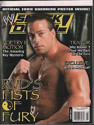 WWE Smack Down Magazine August 2004 Ron Van Dam, Booker T EX 011316DBE