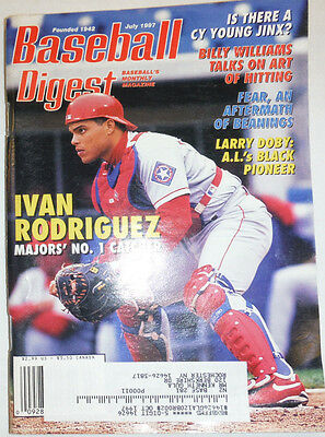 Baseball Digest Magazine Ivan Rodriguez & Cy Young July 1997 020315R