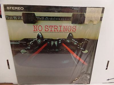 Hits From No Strings Palace PST-711 33rpm 083016DBE