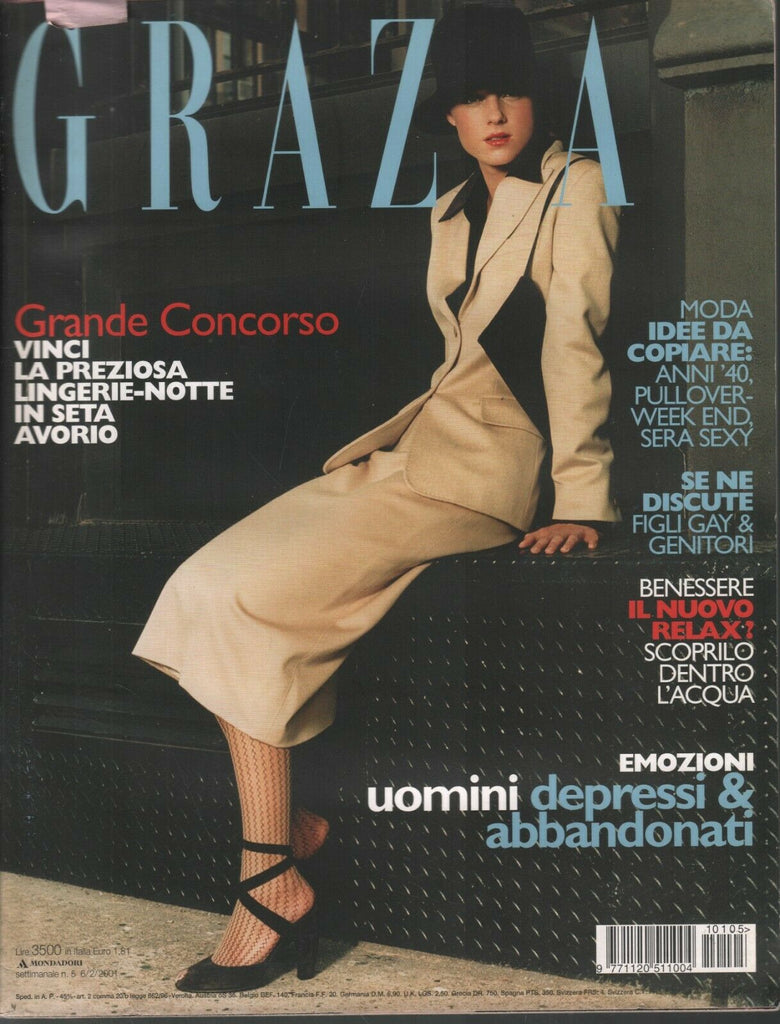 Grazia Italian Fashion Magazine February 6 2001 Laura Biagiotti 011221ame2