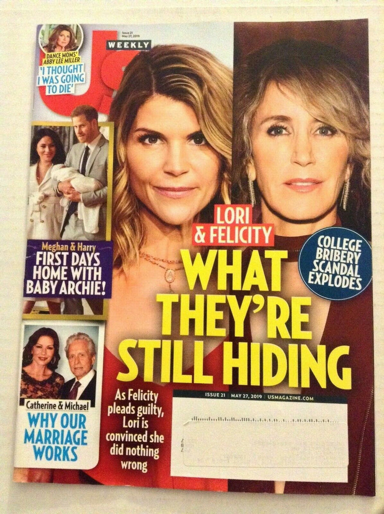 US Weekly Mag Lori & Felicity College Bribery Scandals May 27, 2019 082419nonrh