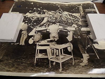 1940s Dispatch Photo News Army on the Job at Plane Plant 020416ame