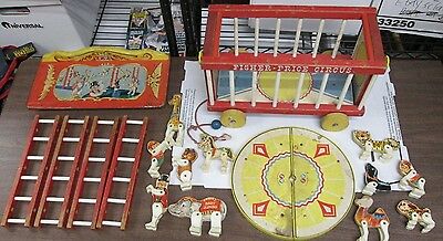 Vintage 1964 Fisher Price Circus #900 Animals Figures Accessories Wagon Pull Toy