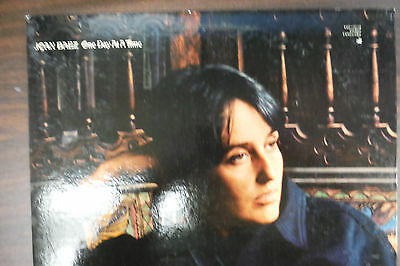 Joan Baez One Day At A Time 33RPM 033116 TLJ