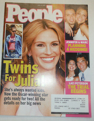 People Magazine Julia Roberts & Jennifer Lopez June 2004 WITH ML 040215R