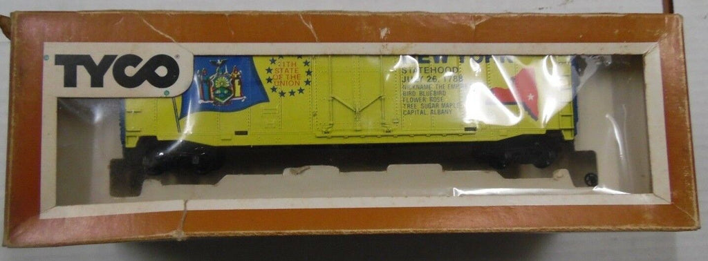 New York SOTU Box Car TYCO HO Scale Train 010118DBTr2