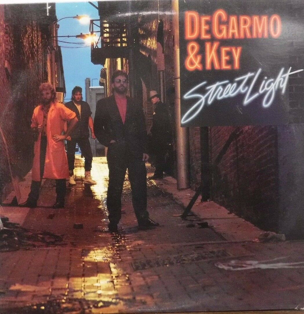 DeGarmo & Key Street Light 33RPM PWRO1087 012117LLE