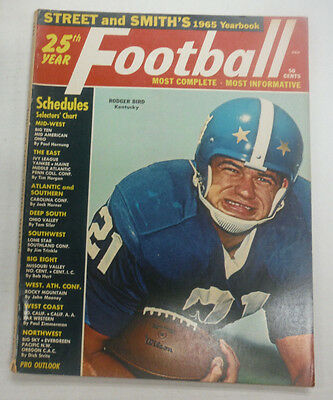 Football Magazine Rodger Bird & Ivy League 1965 061615R