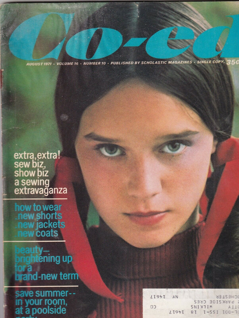 Co-Ed Magazine How To Wear Shorts Stephanie Moulton August 1971 082819nonr