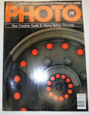 The Photo Marshall Cavendish Magazine Directing A Model No.29 033115R