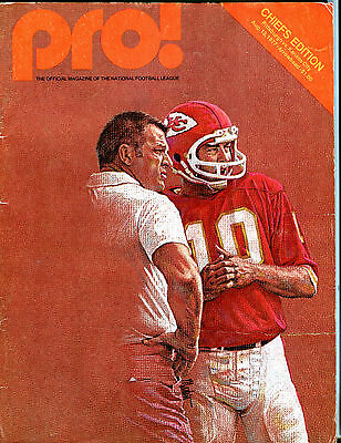 Pro! Official Magazine Chifs vs. Steelers Aug. 13 1977 VGEX 042116jhe