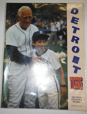 Detroit Tigers Magazine 1992 Official Scorebook & Program 091914r