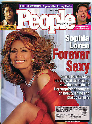 People Magazine May 31 1999 Sophia Loren Ricky Martin EX 012116jhe