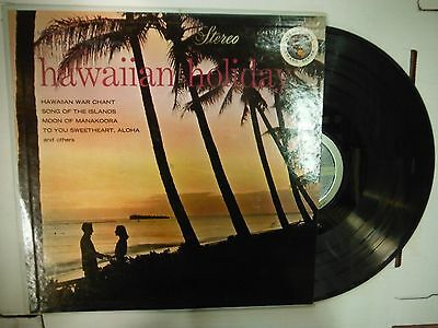33 RPM Vinyl Leni Okehu "Hawaiian Holiday" IAS AKS-105-B 011915KME