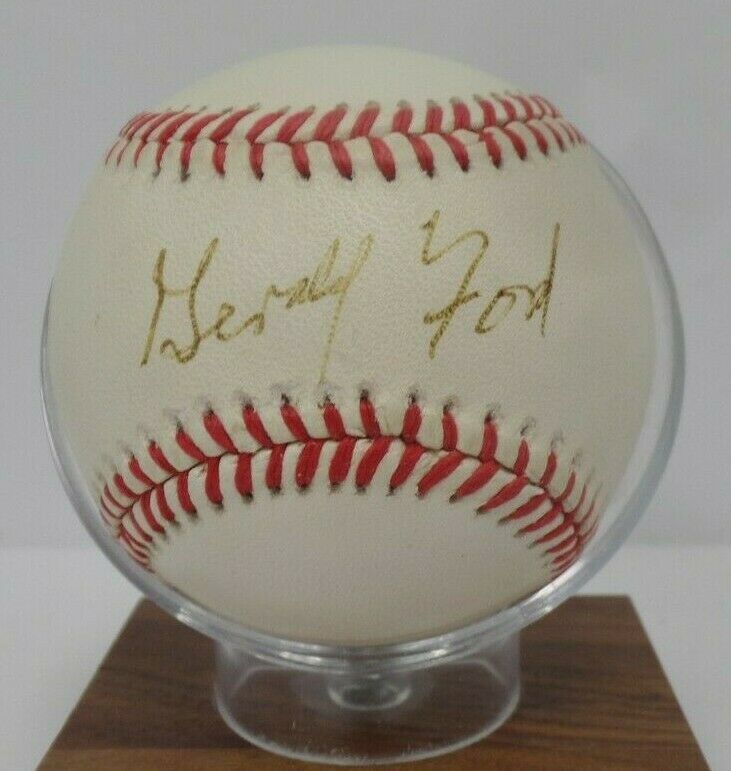 Gerald Ford AUTOGRAPHED Rawlings RO-A Baseball w/COA 040319DBR