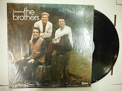 33 RPM Vinyl The Brothers Dove DE-2509 011915KME