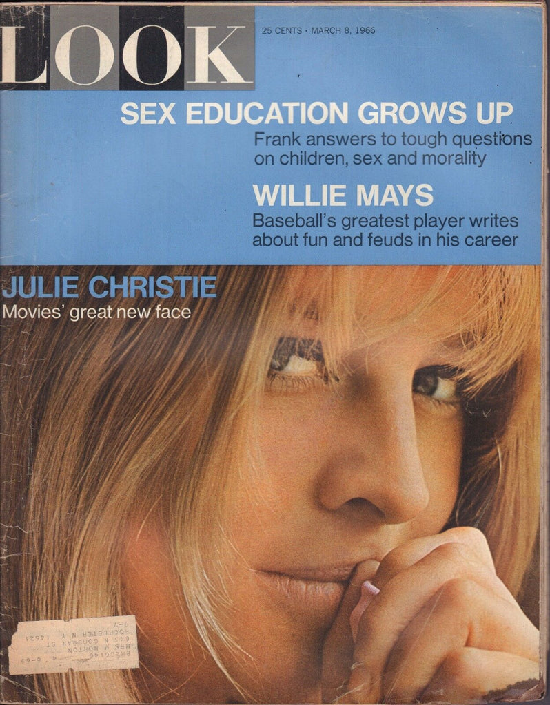 Look March 8 1966 Julie Christie, Willie Mays w/ML Gd 010217DBE