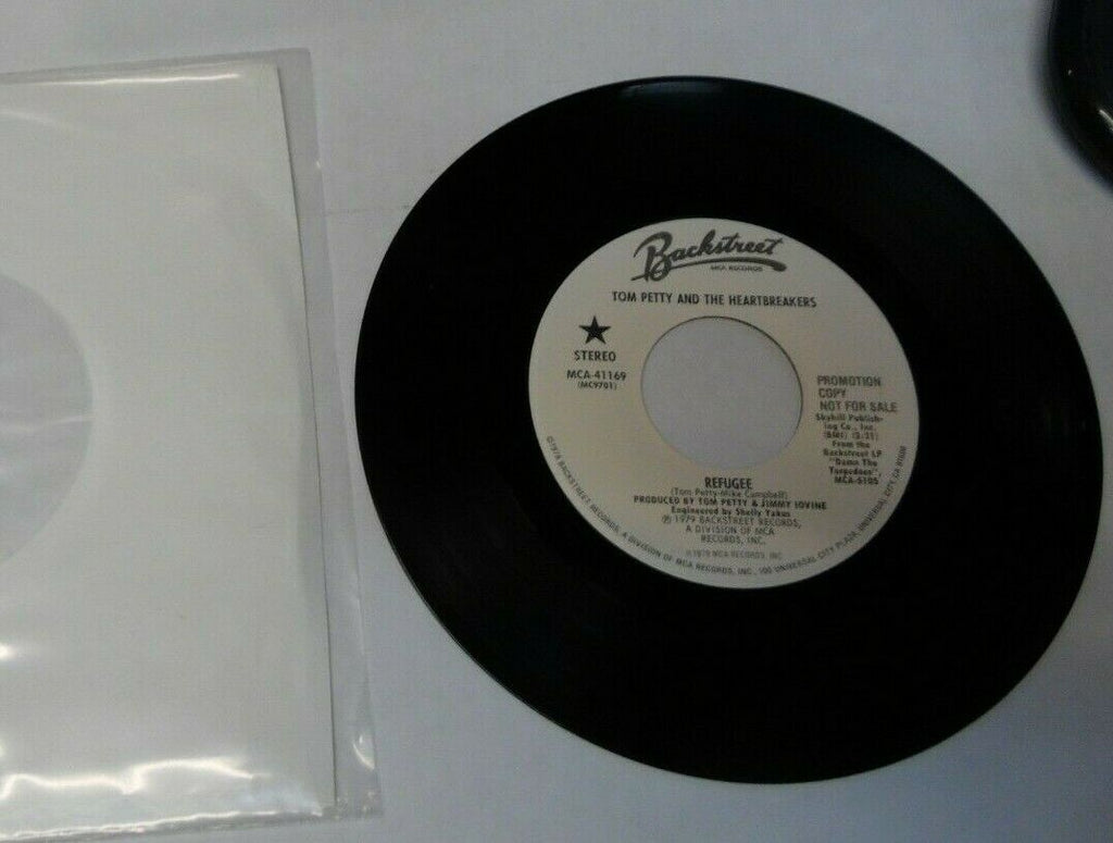 Tom Petty and the Heartbreakers Refugee PROMO MCA-41169 022220LLE45