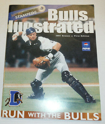 Bulls Illustrated Magazine Run With The Bulls 2001 Season 100214R1