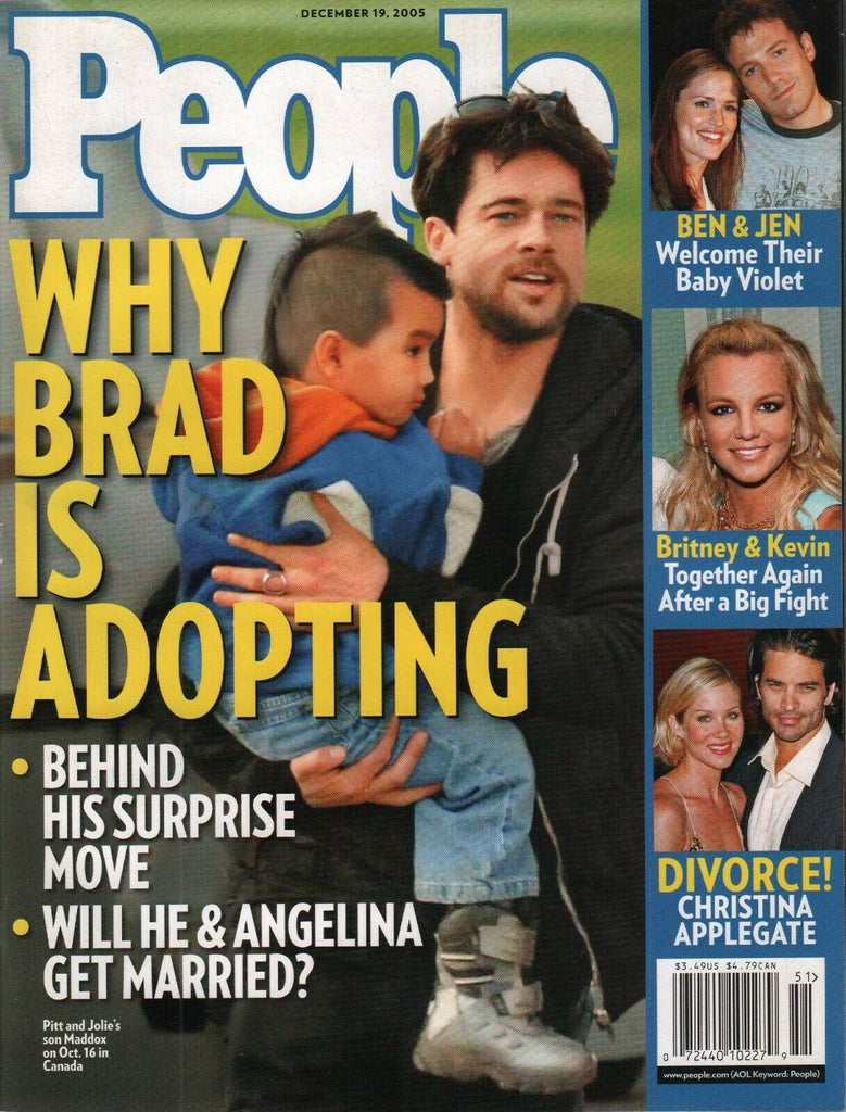 People Weekly December 19 2005 Brad Pitt Angelina Jolie Britney Spears 022120AME